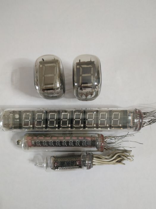 Индикаторные лампы,светодиодные сегменты кассовых аппаратов.