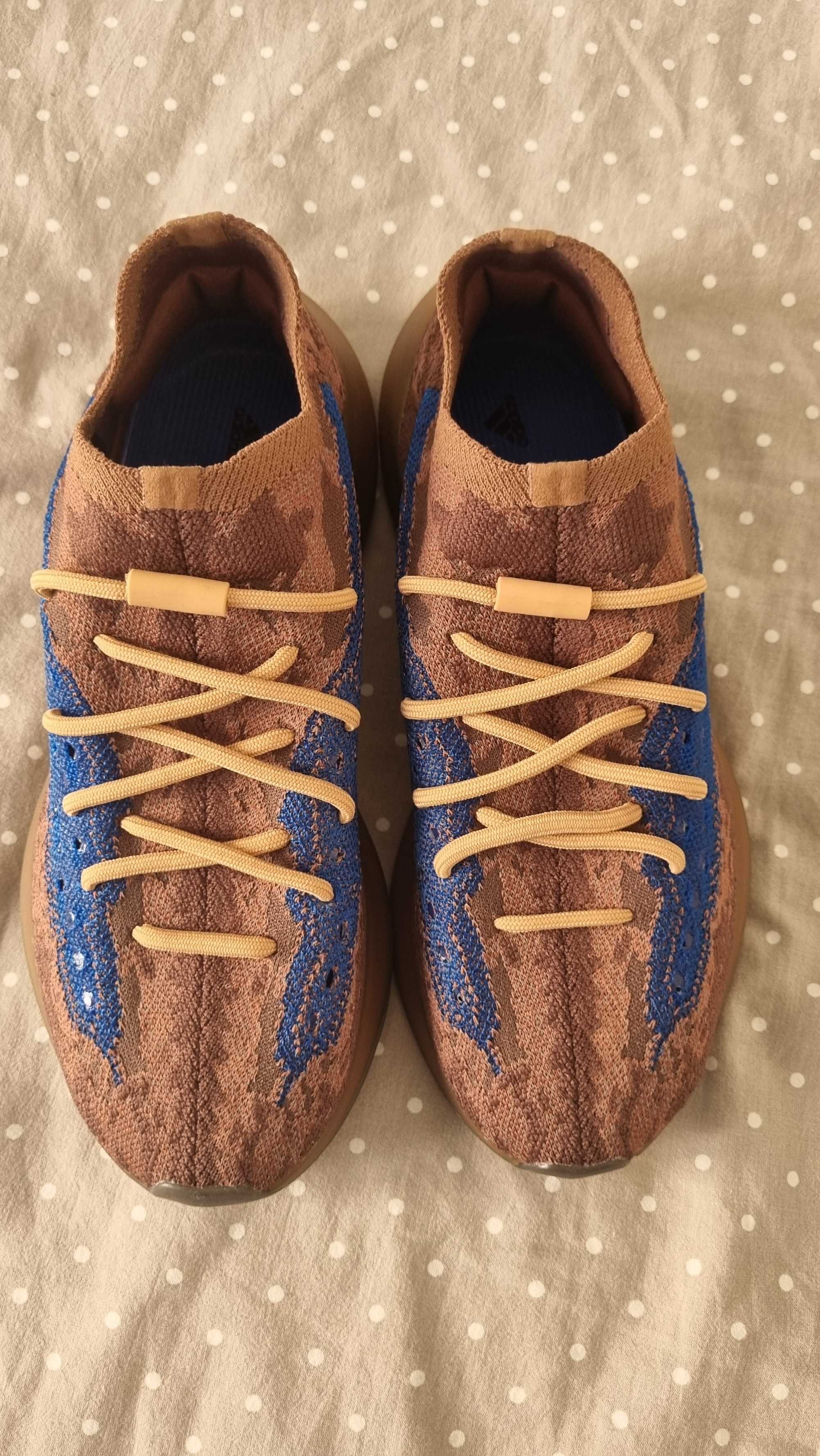Sapatilha Adidas Yeezy Boost 380 Azure