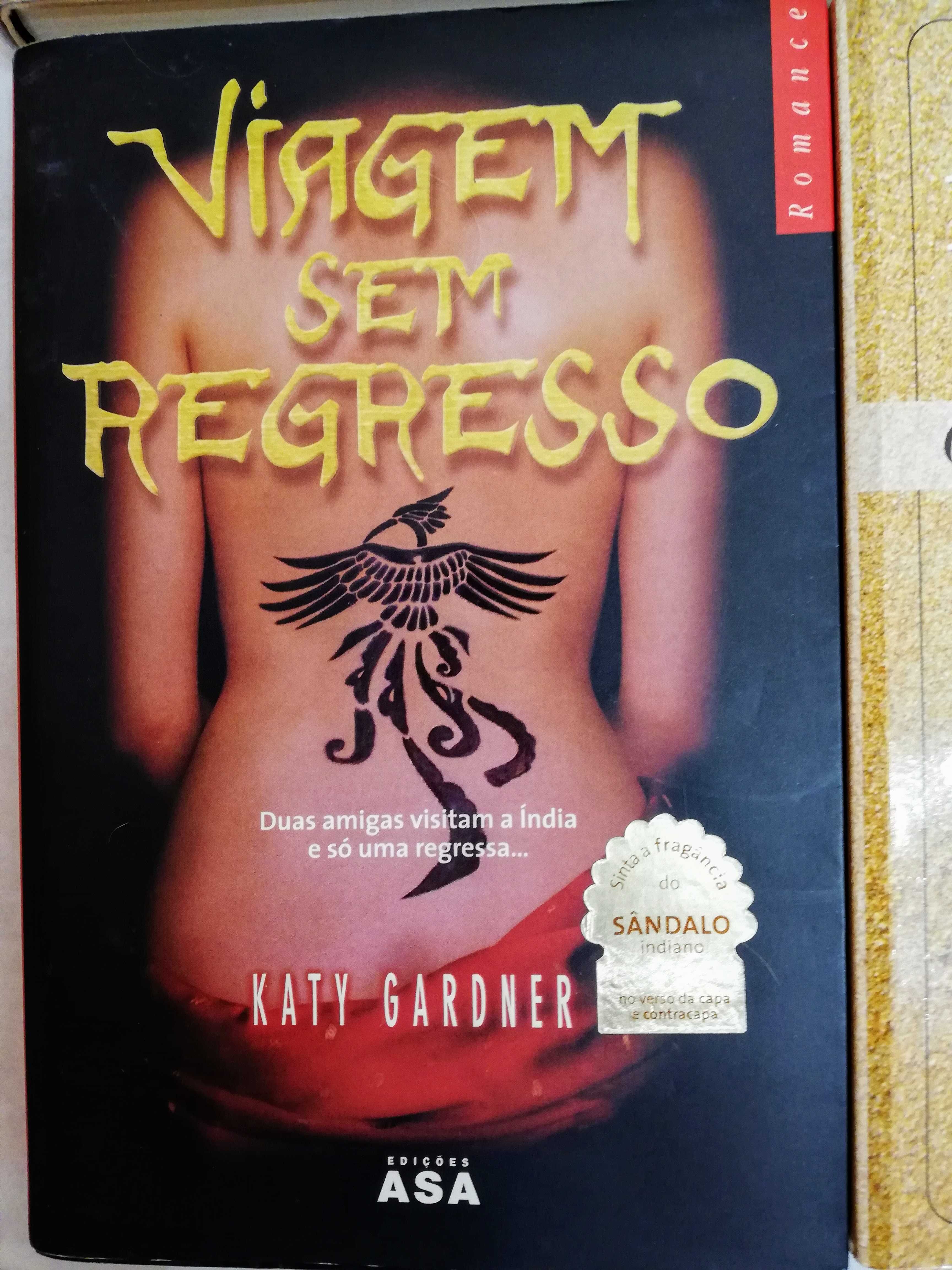 Livros de Romance, Trillers e Ficção - Estrangeiros, Cada 4€
