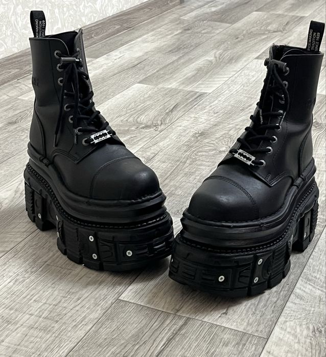 NEW ROCK TANK оригінал ідеальний стан