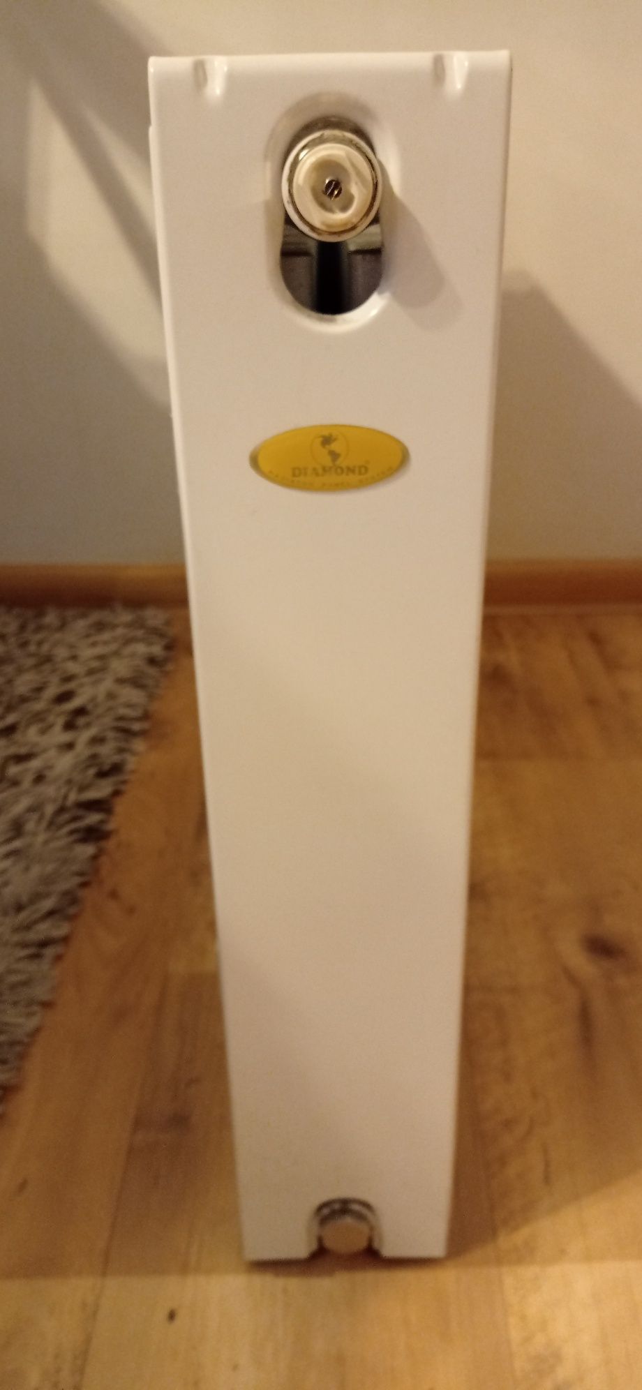 Grzejnik 70/50/10cm.