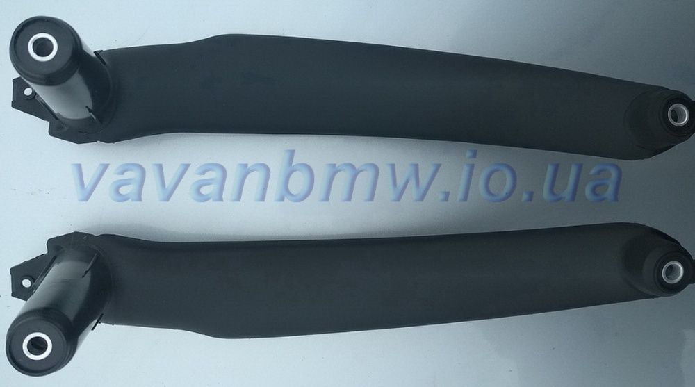 Держатель ручки БМВ Х5 Е70. Ручка двери БМВ Х5 е70, внутренняя.Новые.