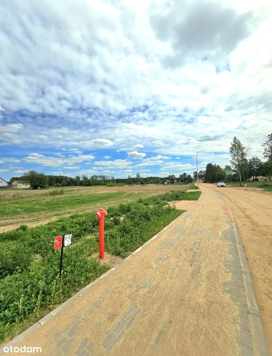 Działka 840m2 Konopki, nowa droga i oświetlenie, ul. Sportowa