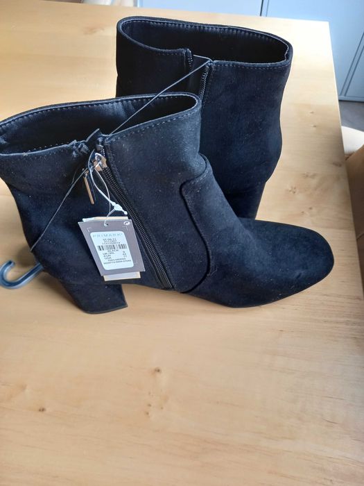 Черевики на підборах 42 28 см