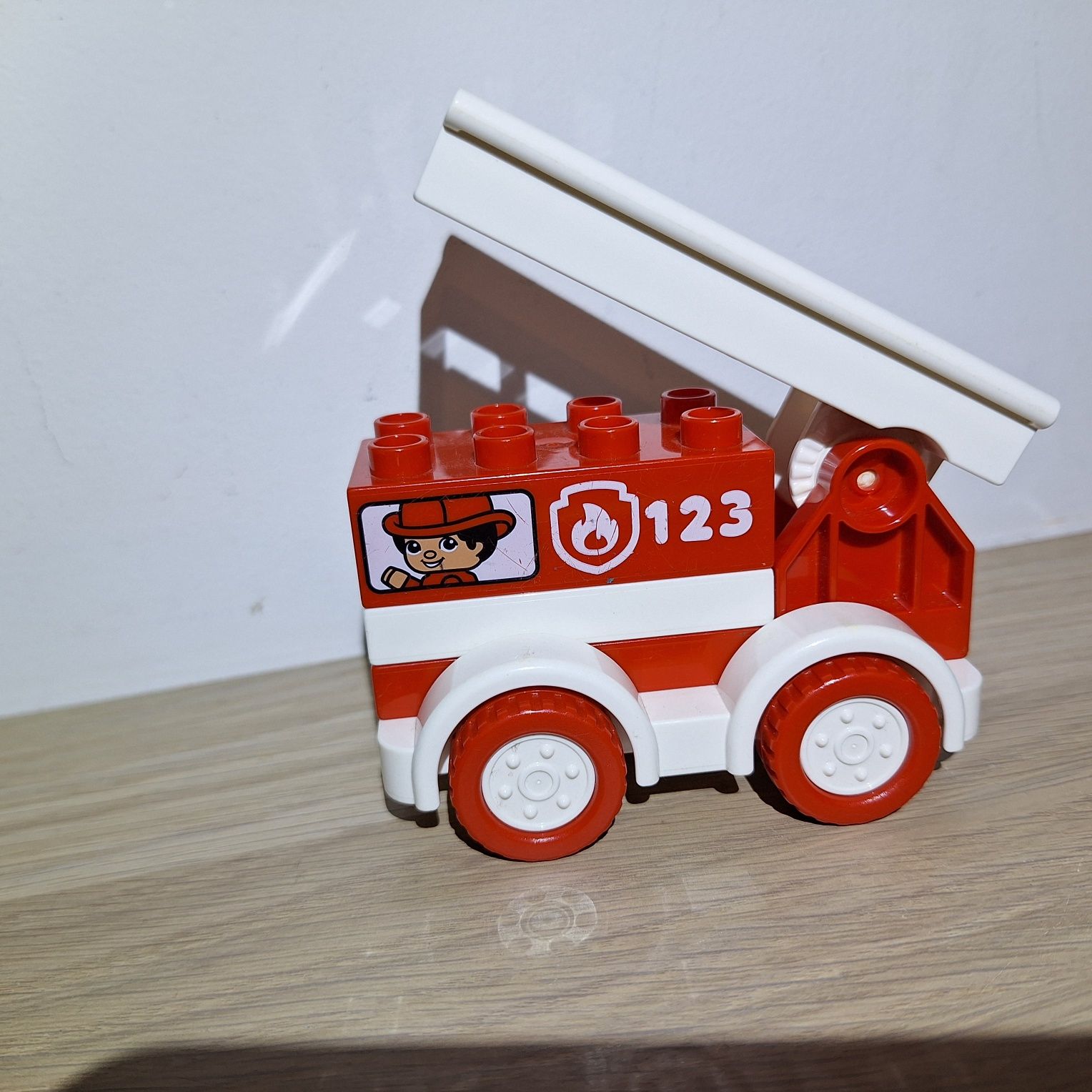 Duplo wóz strażacki 10917