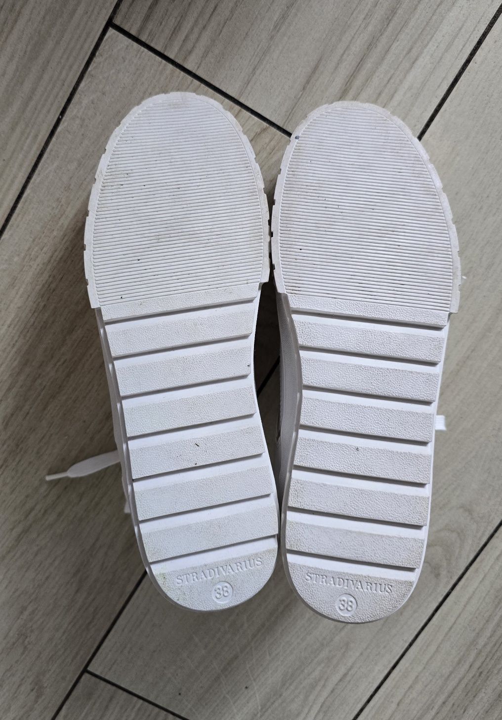 Sneakersy, trampki Stradivarius rozmiar 38