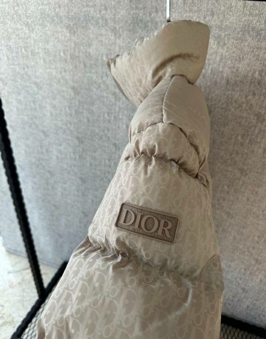 Casacos dior nunca usado