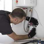 Instalação e manutenção de termoacumulador