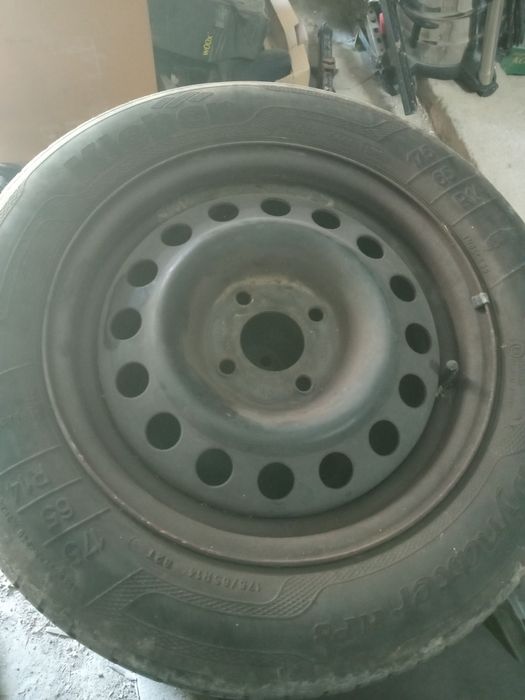Koła 14" 4x100 opony 175/65R14 Kleber letnie komplet Renault
