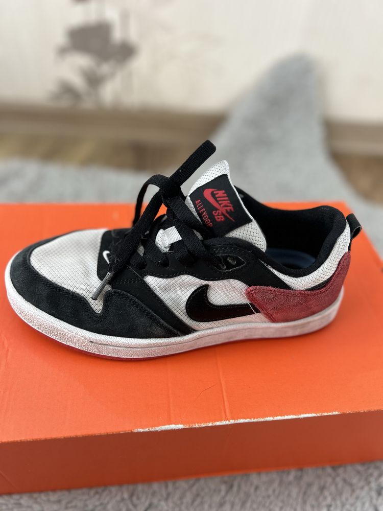 Оринінальні дитячі кросівки Nike