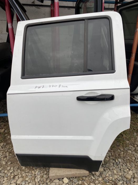 Двері (двери, дверь) Jeep Patriot compass Renegade Cherokee PBA PW7