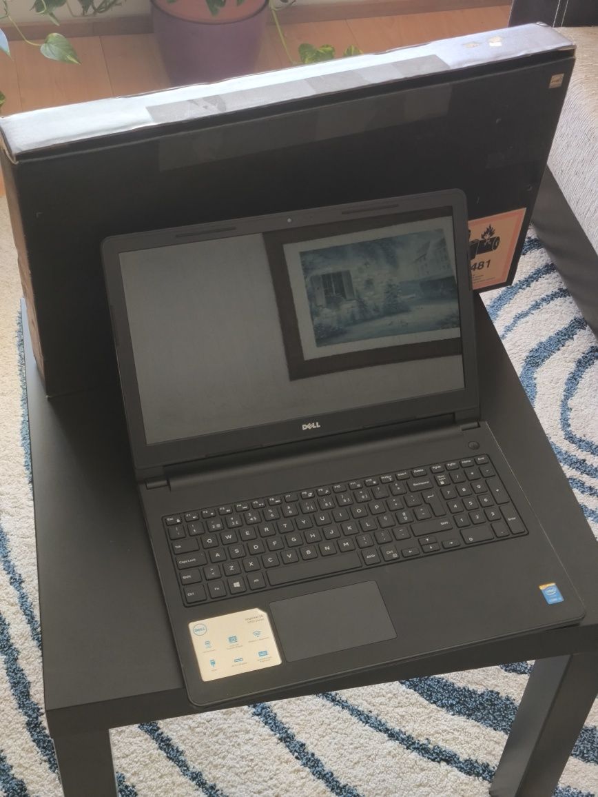 *Win10* Portátil Dell 3558 i3,8GB RAM,256GB SSD, Office 2024,Caixa
