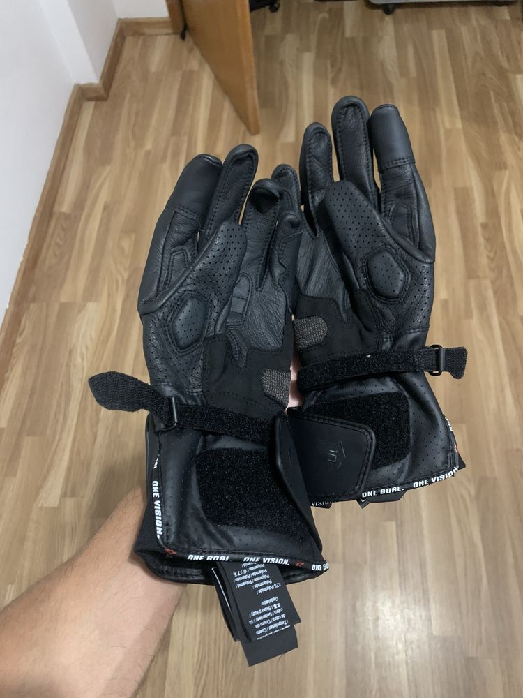 Luvas AlpineStars Sp8 V3 Black S