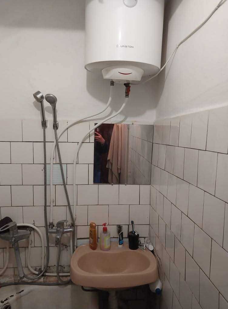 Продається Р - Н Черьомушки