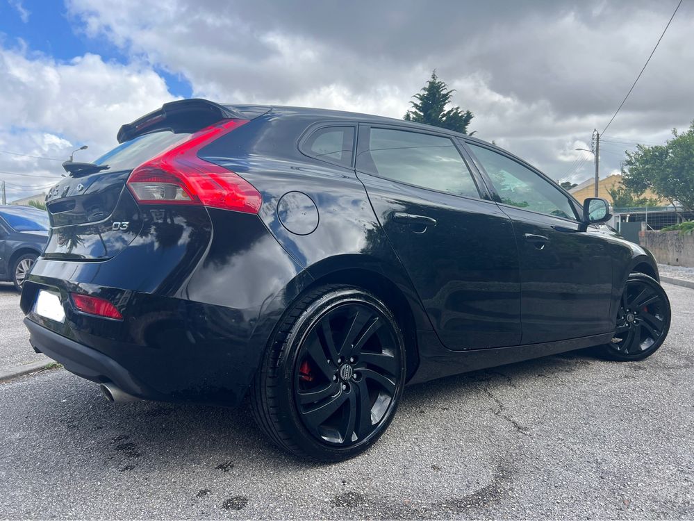 Volvo V40 2.0 D3 (2018) NACIONAL