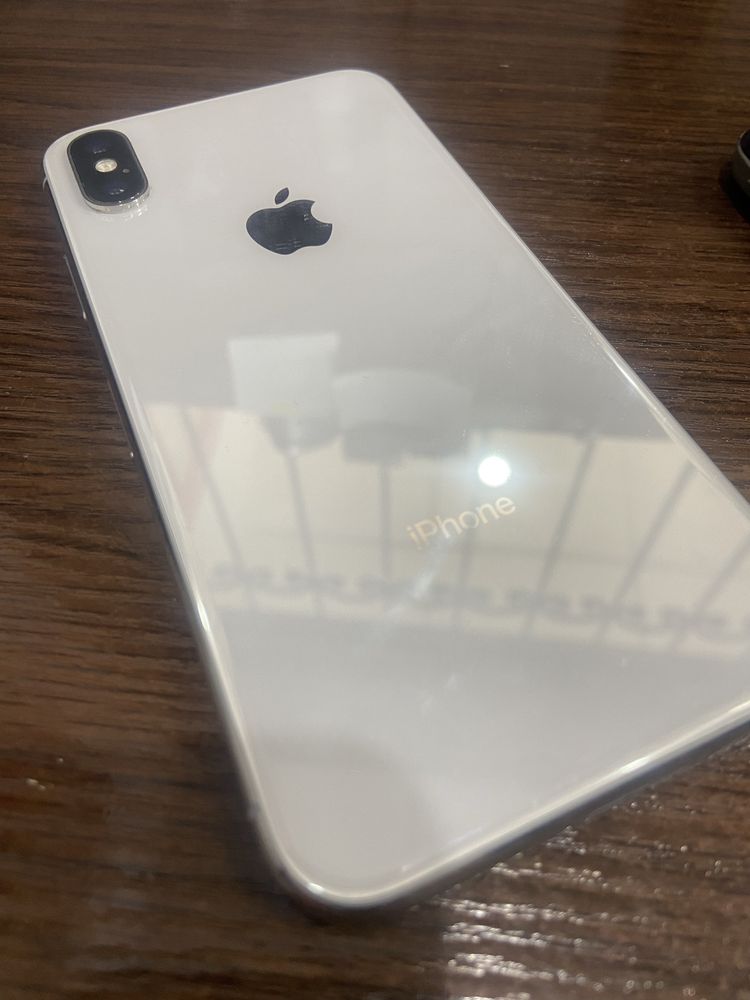 Продам Iphone X