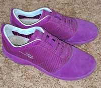 Жіночі кросівки Geox 36 розмір