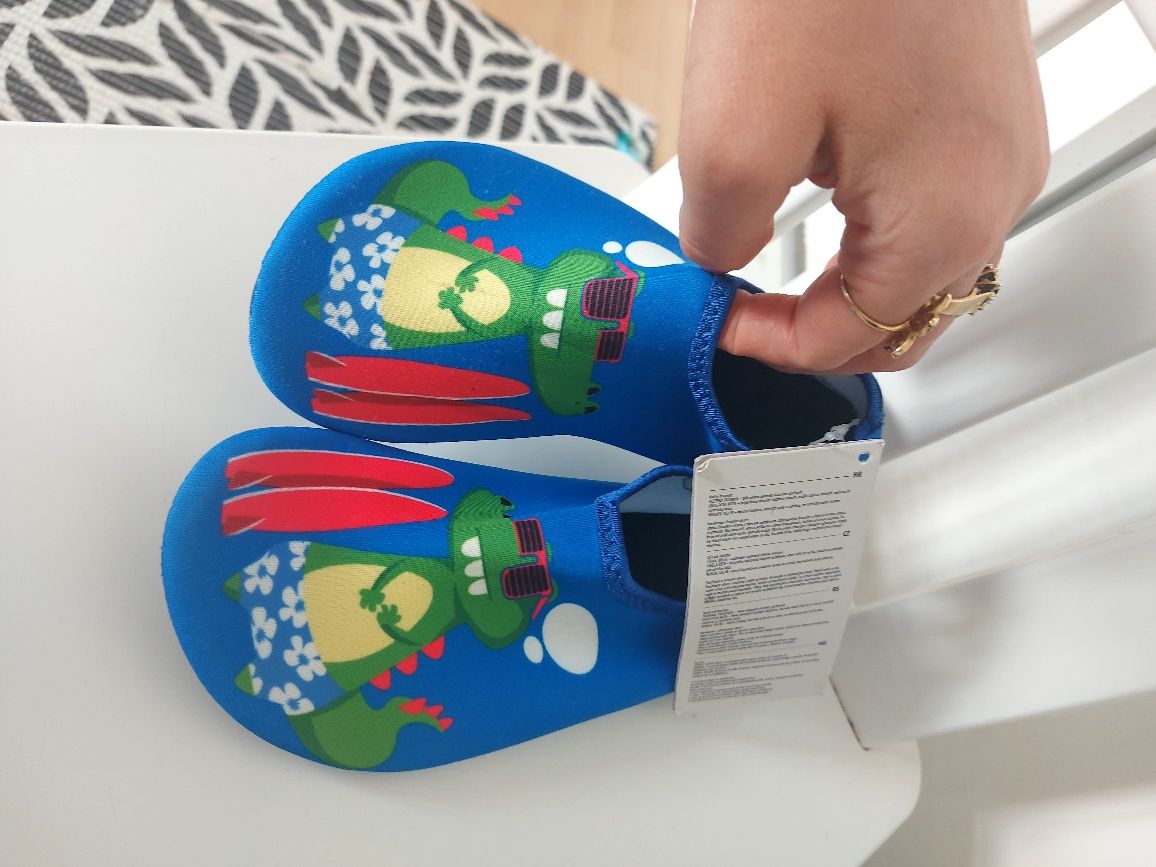 Buty kapcie obuwie do wody do pływania na plażę antypoślizgowe r.30/31