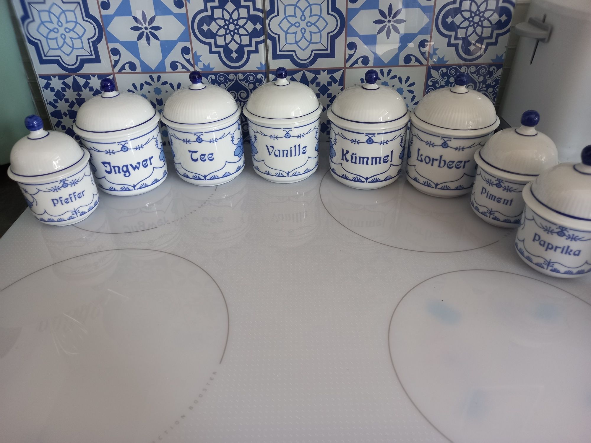 Porcelana KAHLA 9 pojemników przyprawy wzór słomkowy + półka OKAZJA
