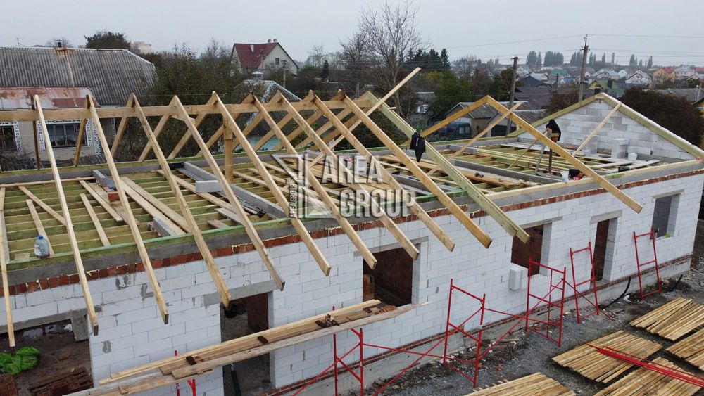 Стильний компактний будинок в класному районі