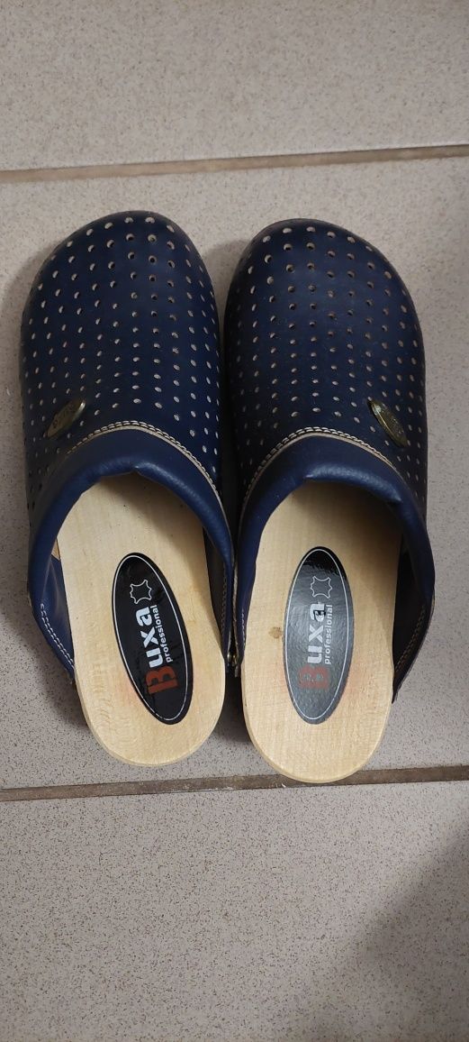 Buty drewniaki BUXA skórzane na gumowej podeszwie