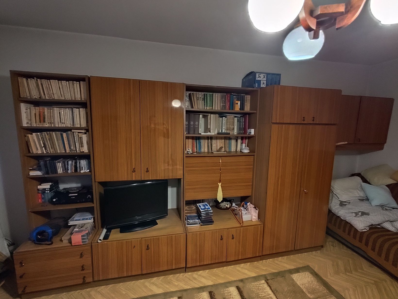 Meble, meblościanka PRL