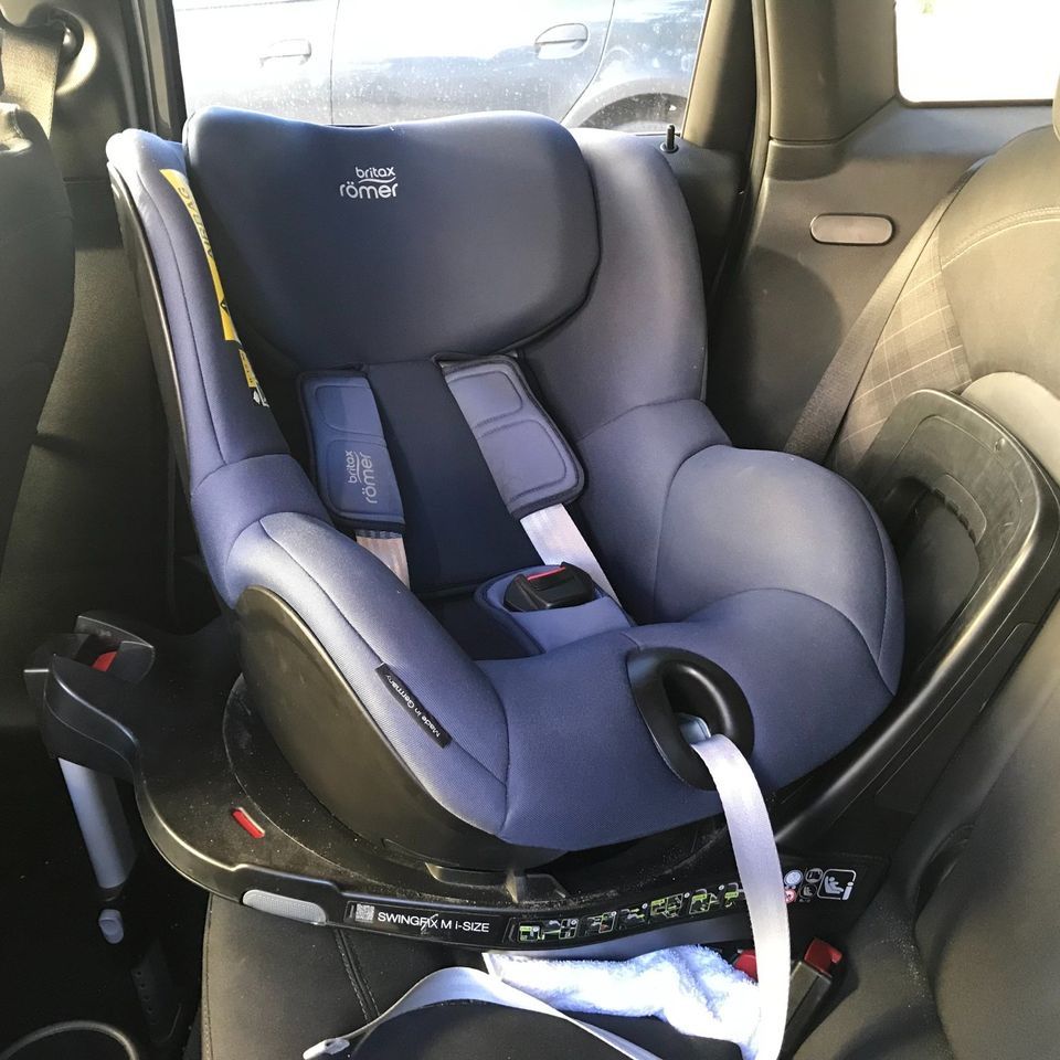 Cadeira Auto Britax Romer Swingfix M i-Size