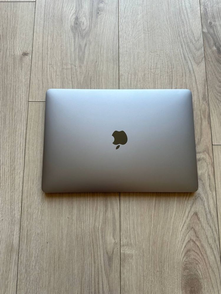 Apple Macbook Pro 13 2019 T2 Icloud під bypass