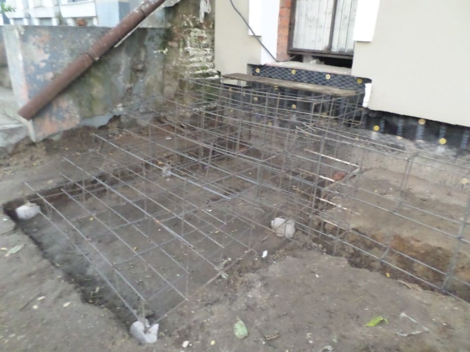 Строительная группа выполняет все виды ремонтно-строит.и отдел работ