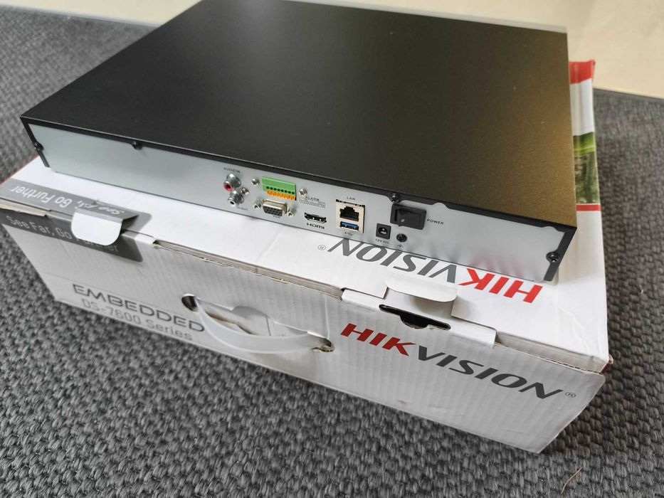 DS-7608NI-K2, Rejestrator HIKVISION, 8 kamer, stan bardzo dobry
