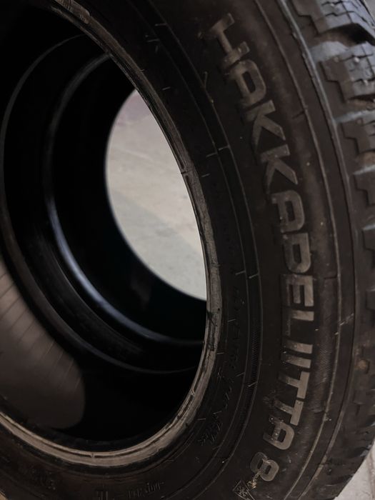 Nokian Hakkapelita 8 205/60/R16
