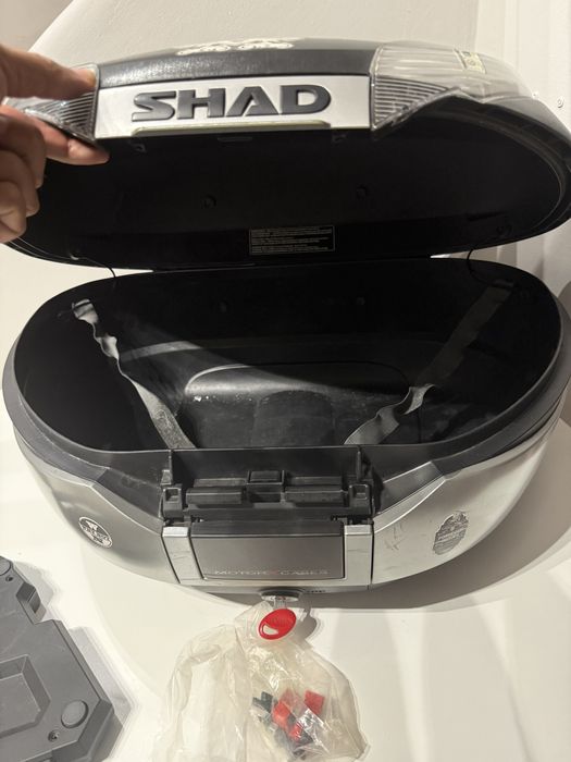 Top Case SHAD SH48 + Duplo Encosto + Base