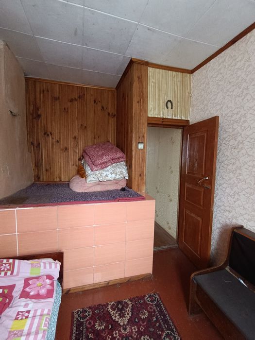 Цегляний будинок в Кобилянці біля Снова