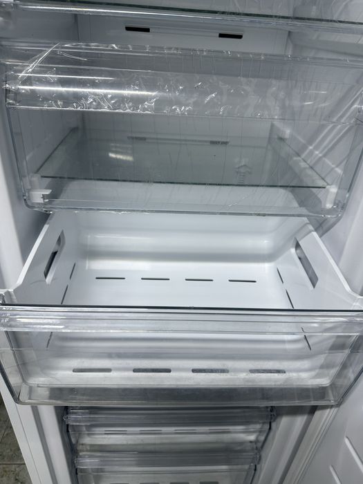 Морозильна камера Ardesto urm-n227e172