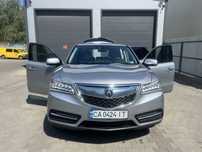 Acura MDX 2015 р, крутий сімейний кросовер