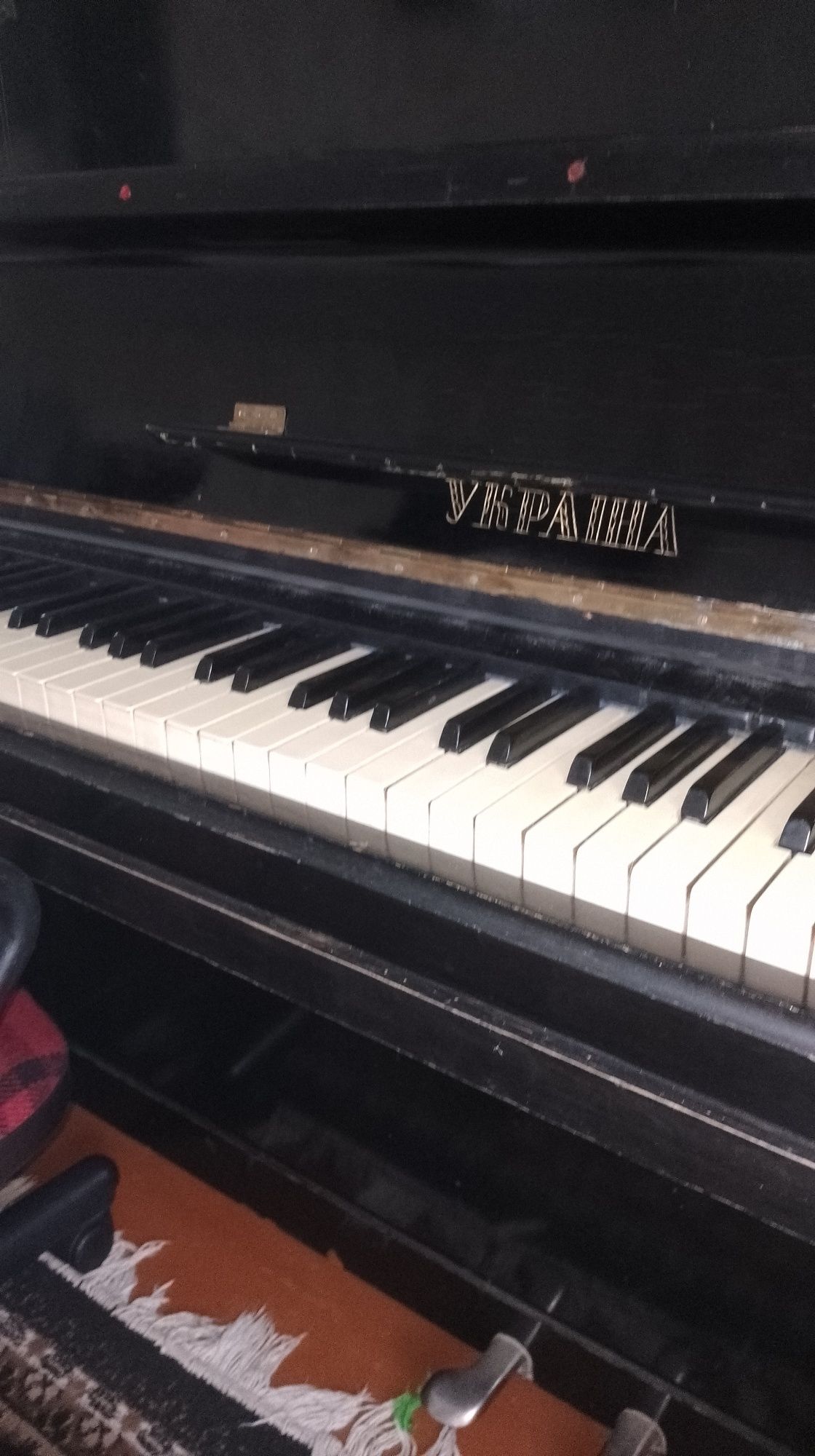 Продам пианино Україна