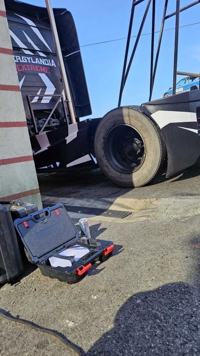 Naprawa sterownika silnika ciężarowe osobowe budowlane