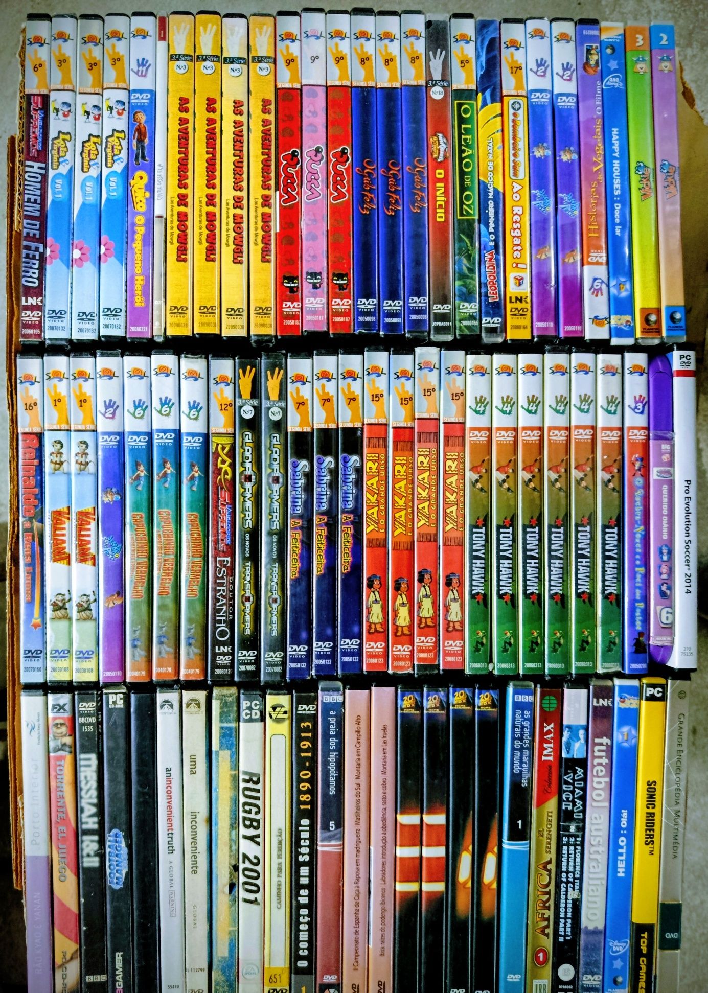 Lote de ouro de Centenas de DVD's