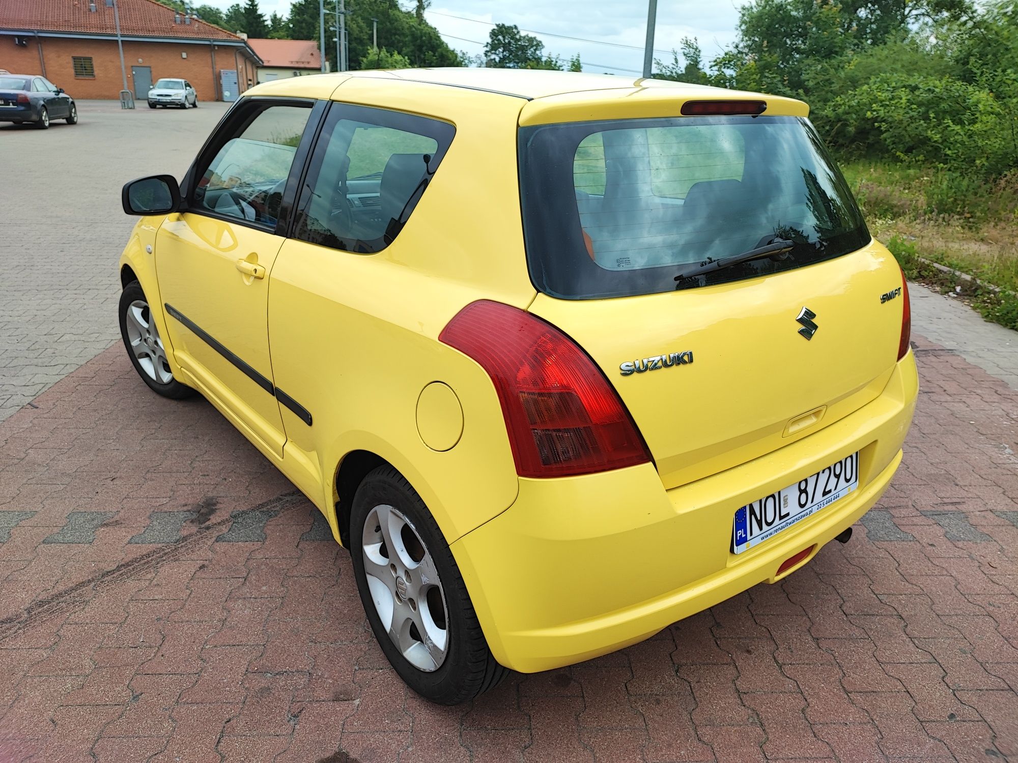 Suzuki Swift 1.3 benzyna 2006r! Klima!