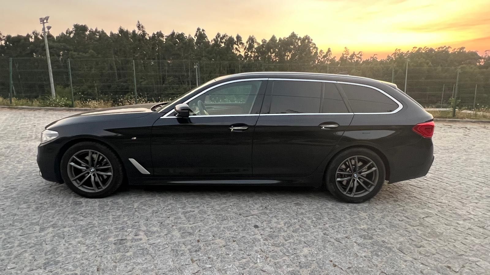 BMW 520d Touring Pack M Full Extras