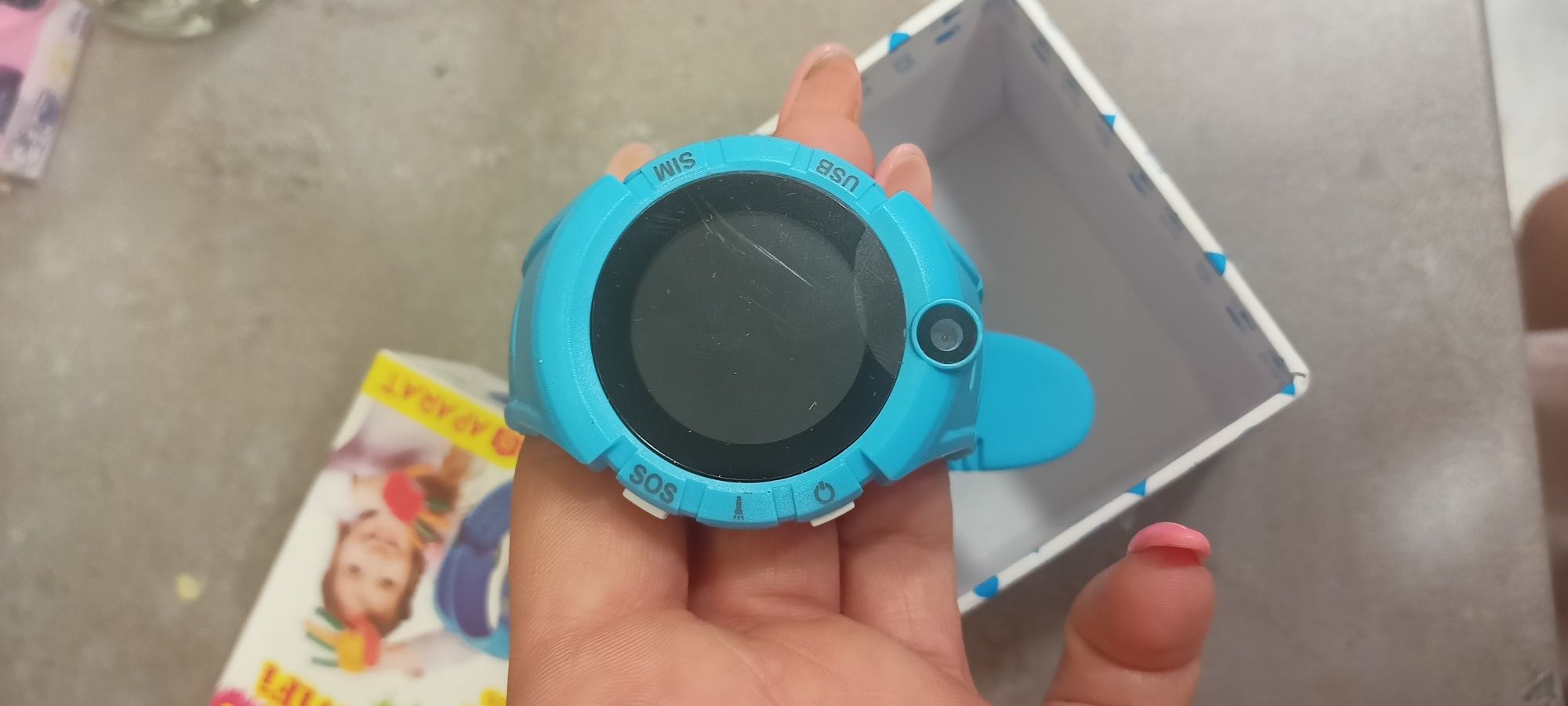 Smartwatch dla dzieci z lokalizatorem GPS + Wi-Fi