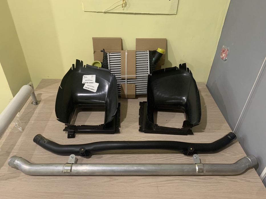 Audi Q7 4M Труба Патрубок Інтеркулера