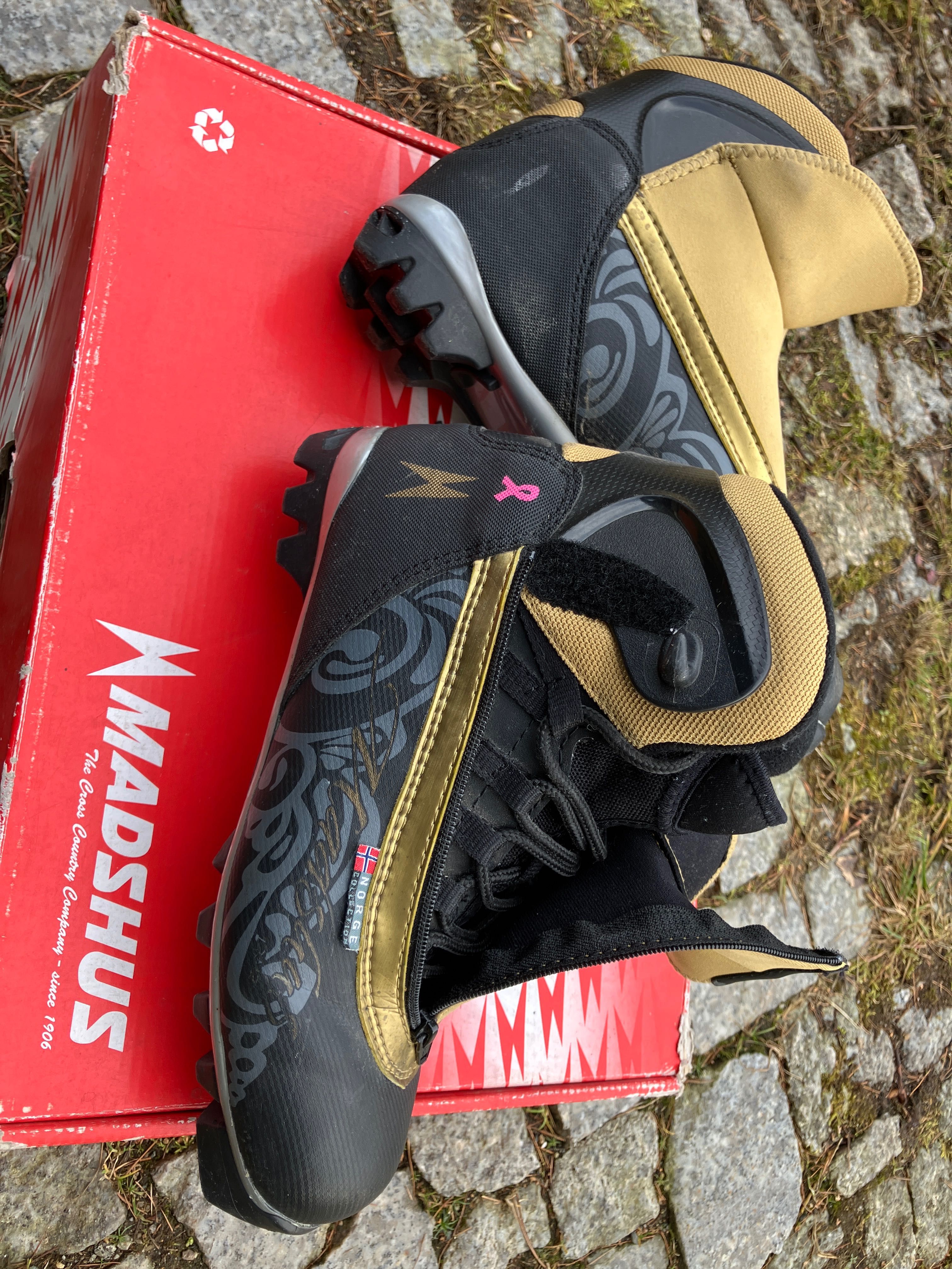 Buty damskie do nart biegowych klasyk Madshus r. 38 / 24-24,5 cm