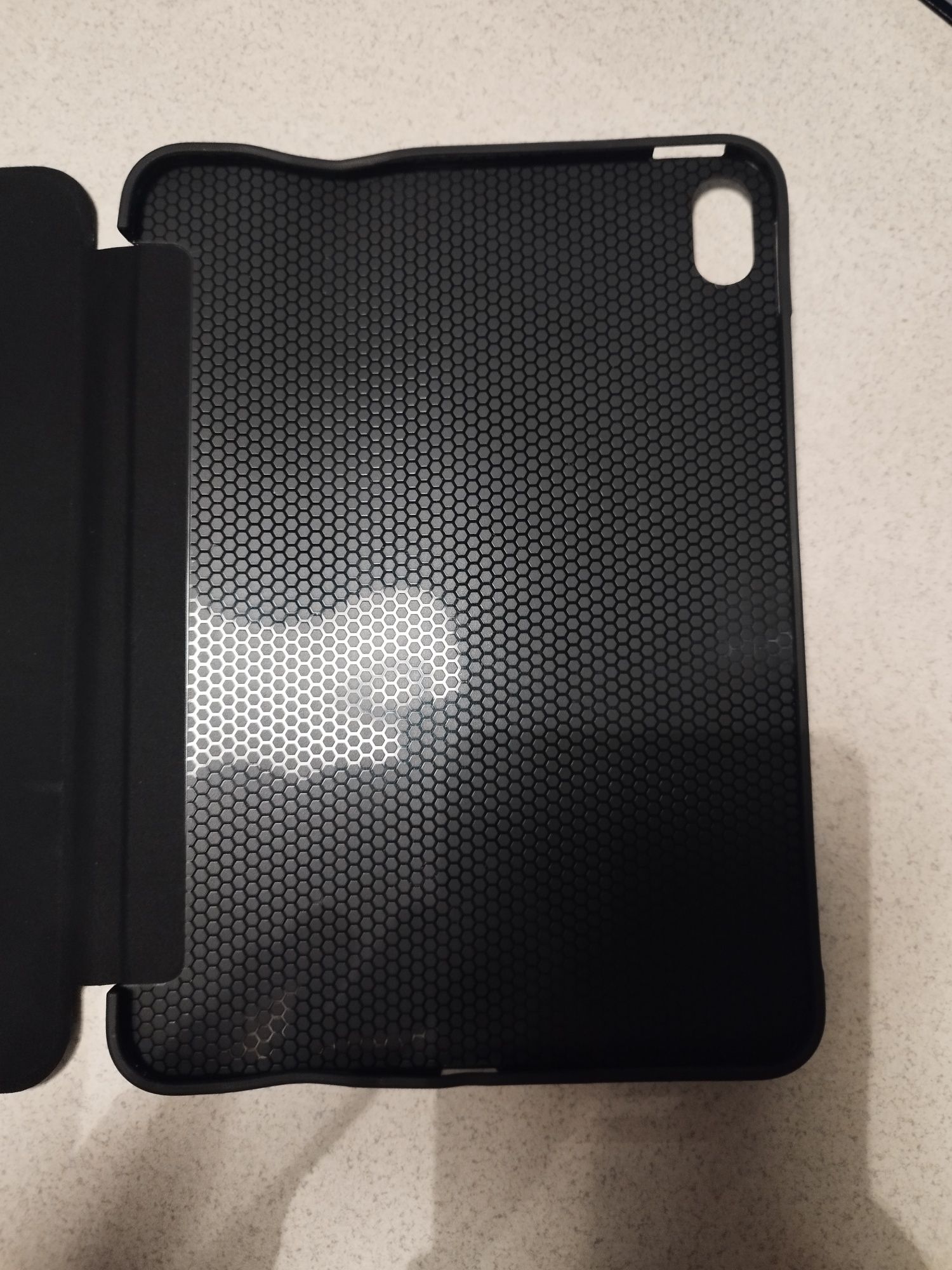 Nowe Etui na tableta