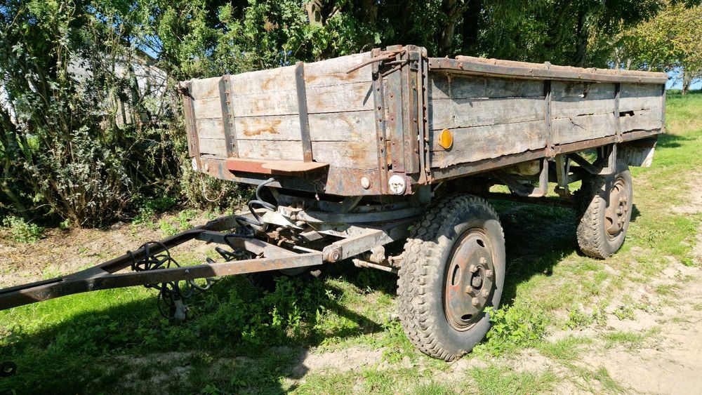 Przyczepa rolnicza D-44A