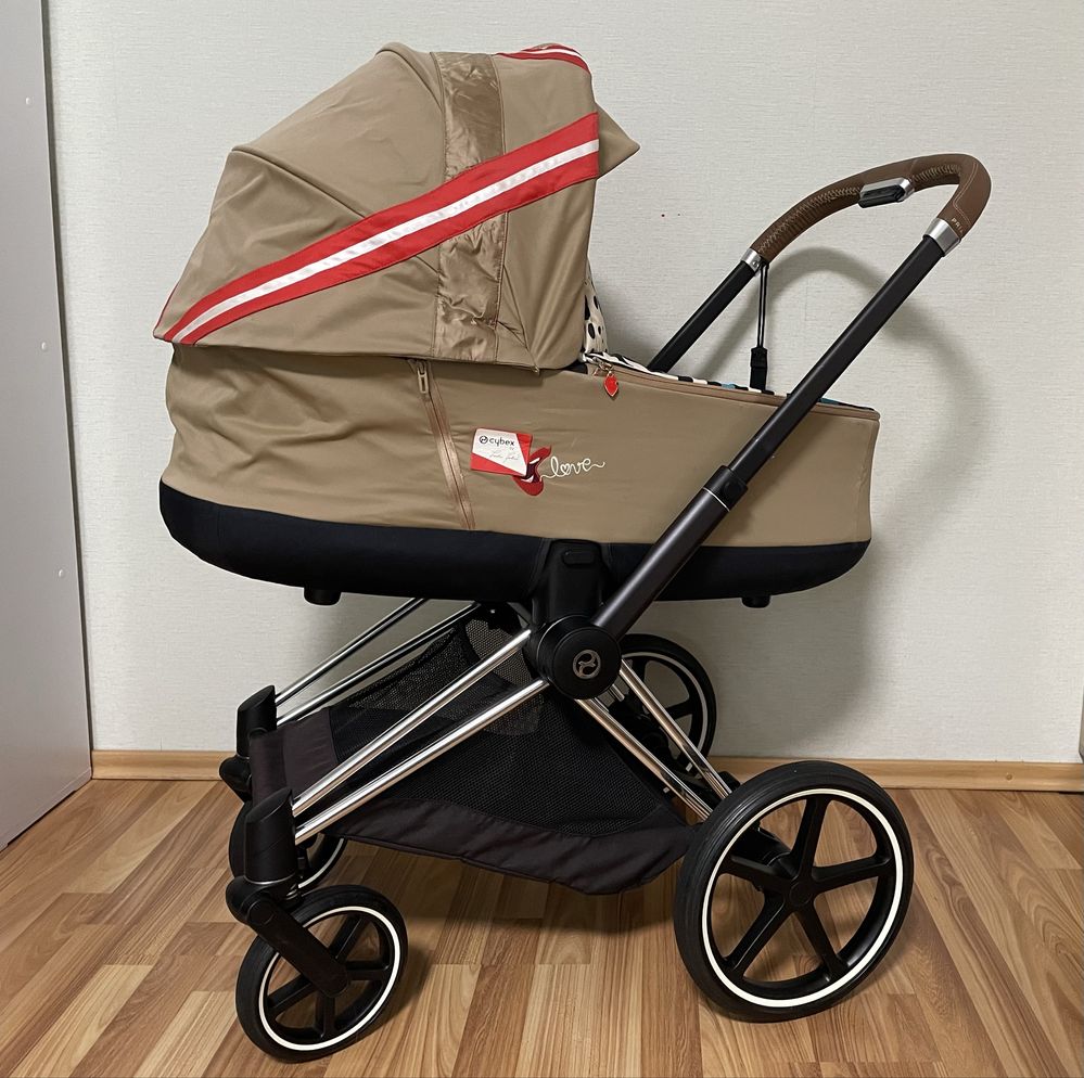 Коляска / візок 2 в 1 Cybex Karolina Kurkova Chrome Priam koi
