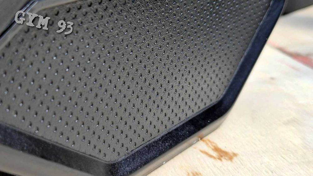 Zestaw hantli PREMIUM w PU do 30 kg co 2,5 kg 8-śmiokąt