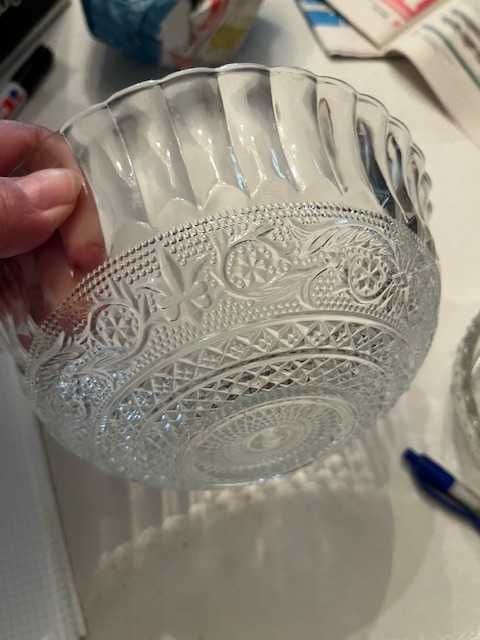 Taça em vidro em bom estado