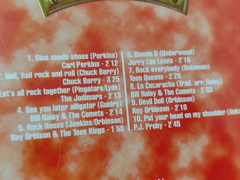 Lote de 8 CDs - Supermusic (Baladas / Rock / Fado)