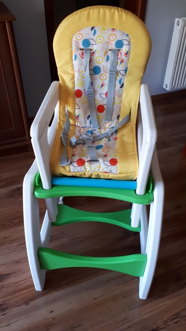 Krzesełko i stoliczek dla dziecka plus gratis